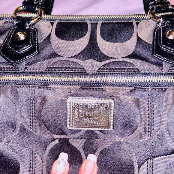 Coach Poppy Monogram Canvas Large Hobo w/ Silver Hardware - Picture 5 of 12